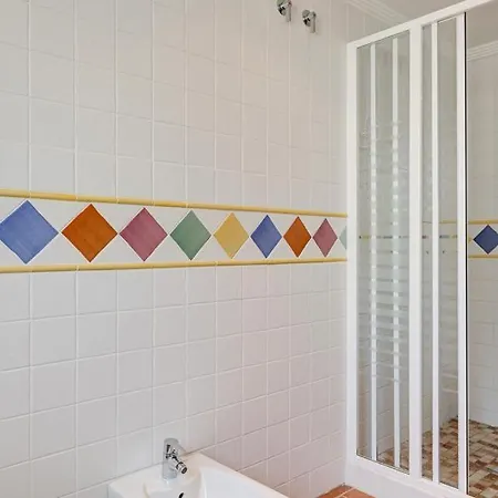 Villa Sleeps 6 With Pool Air Con And Wifi Nerja